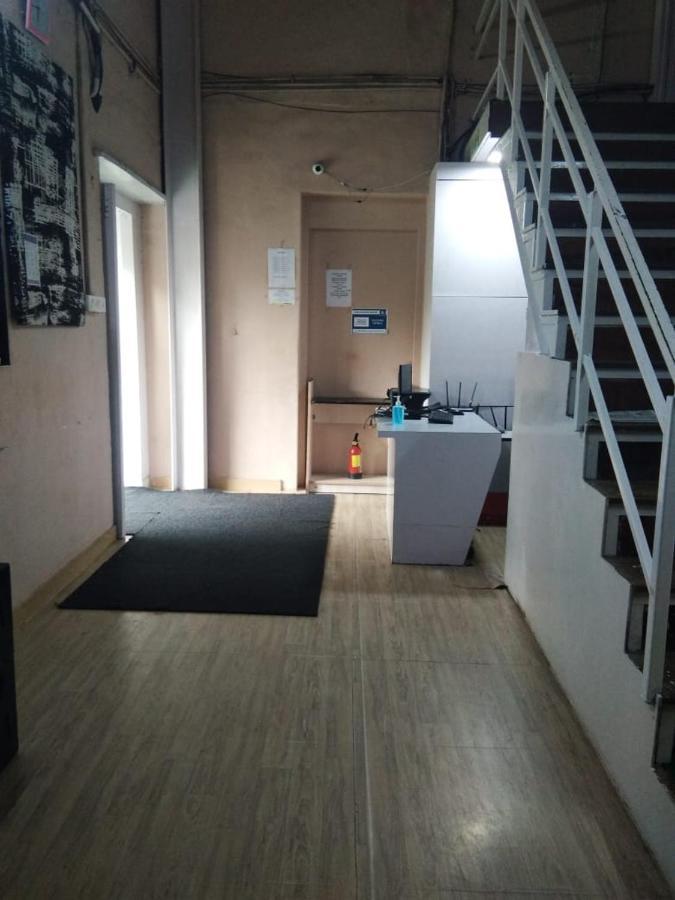 Abuzz Sewri Hostel Mumbai Kültér fotó